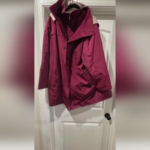 Women's Burgundy Jacket